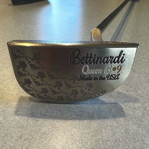 Bettinardi Queen B #9 Putter - Right